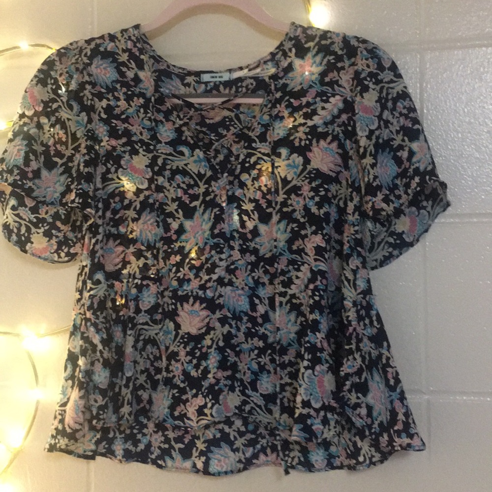 Kimchi Blue Lace-Up Floral Top!